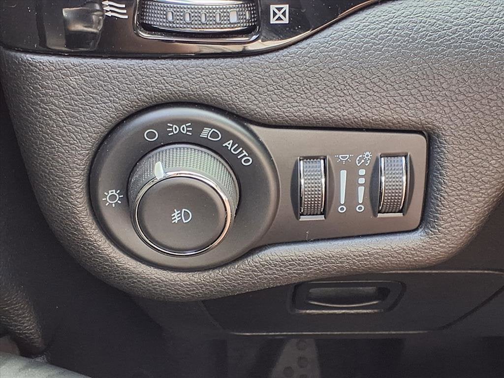 2021 Jeep Cherokee Altitude