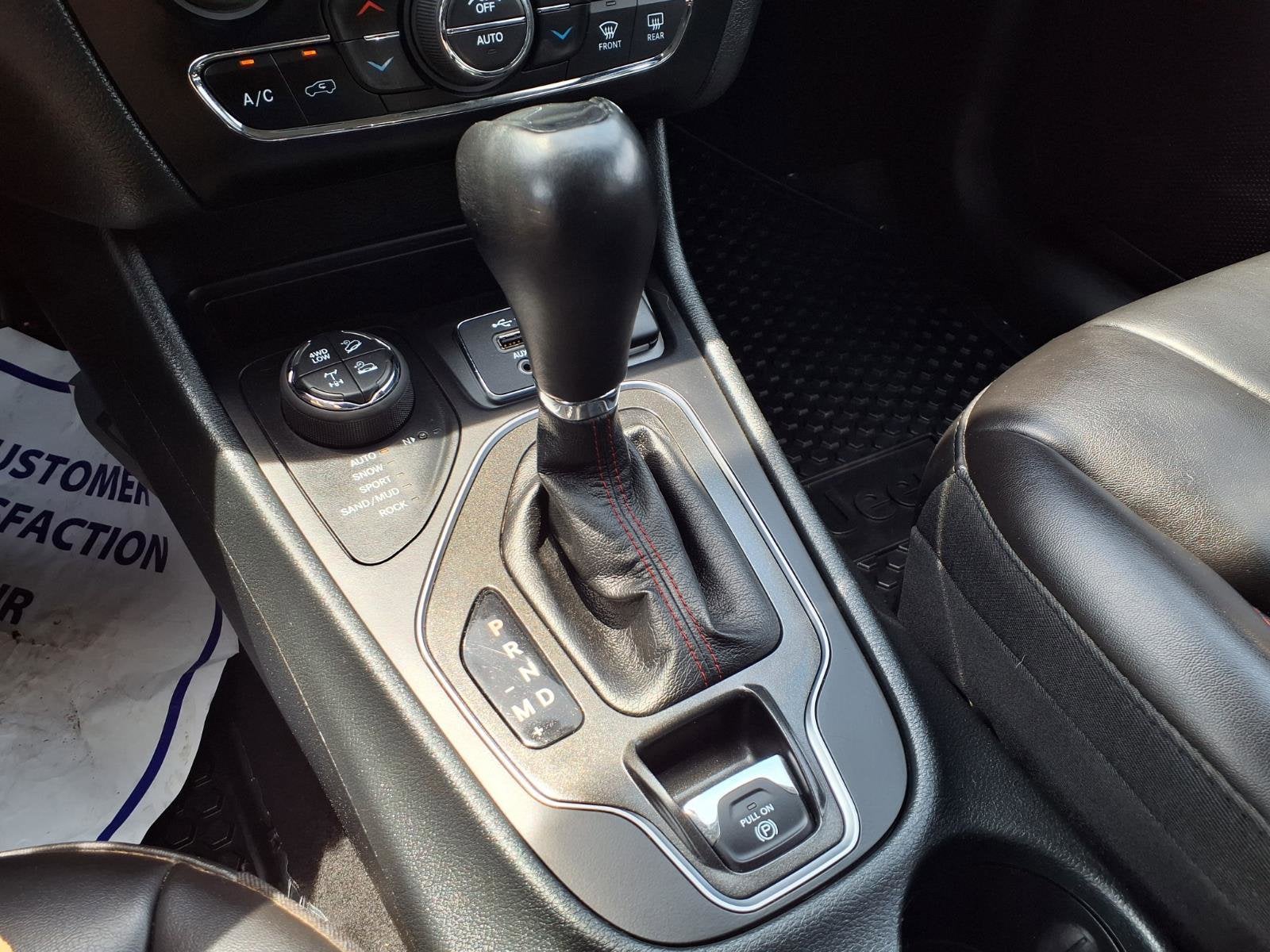 2022 Jeep Cherokee Trailhawk