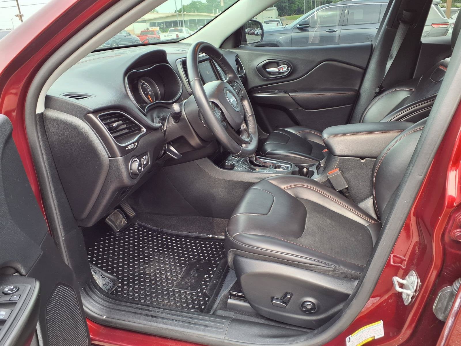 2019 Jeep Cherokee Trailhawk