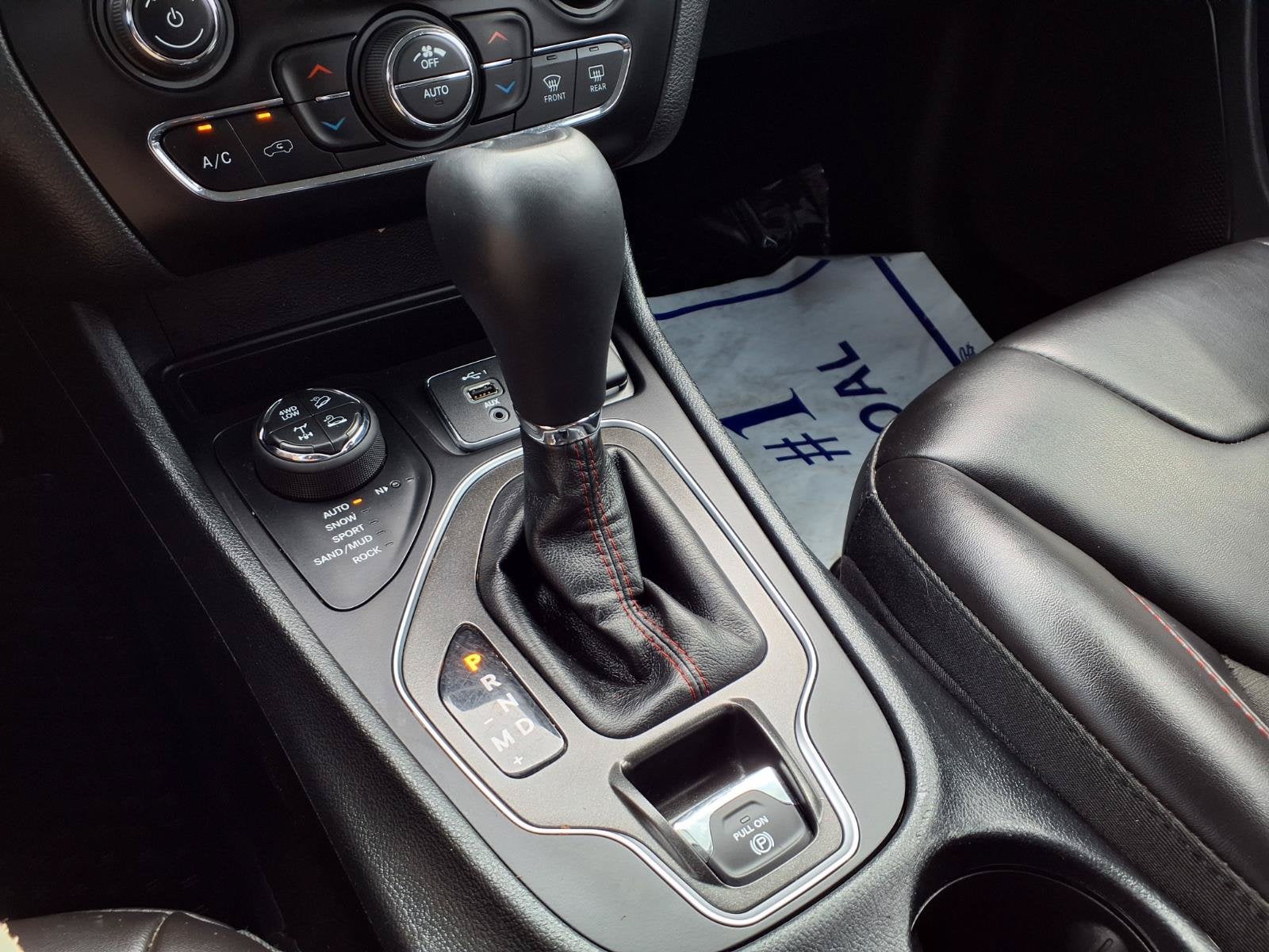 2019 Jeep Cherokee Trailhawk