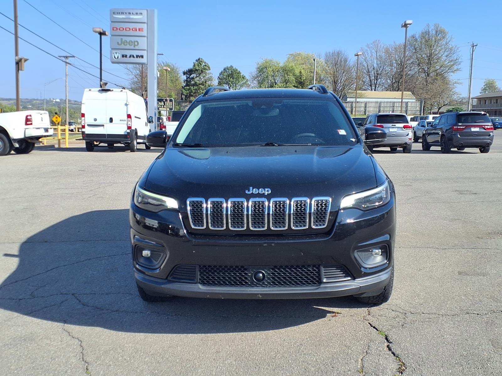 2022 Jeep Cherokee Latitude Lux