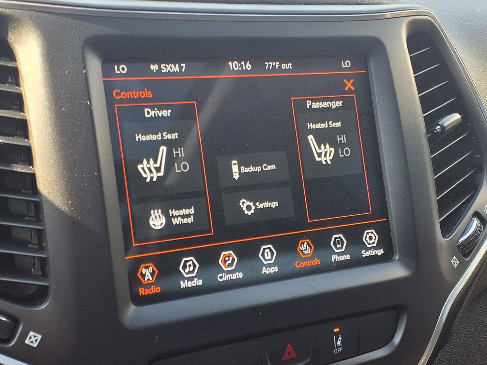 2022 Jeep Cherokee Latitude Lux