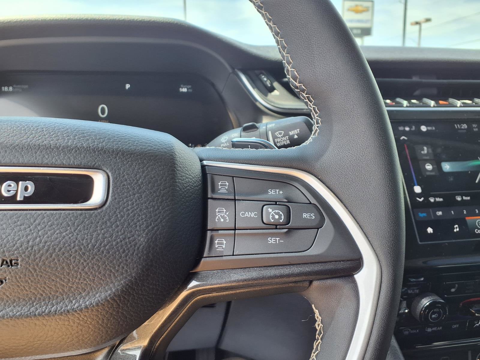 2023 Jeep Grand Cherokee Laredo