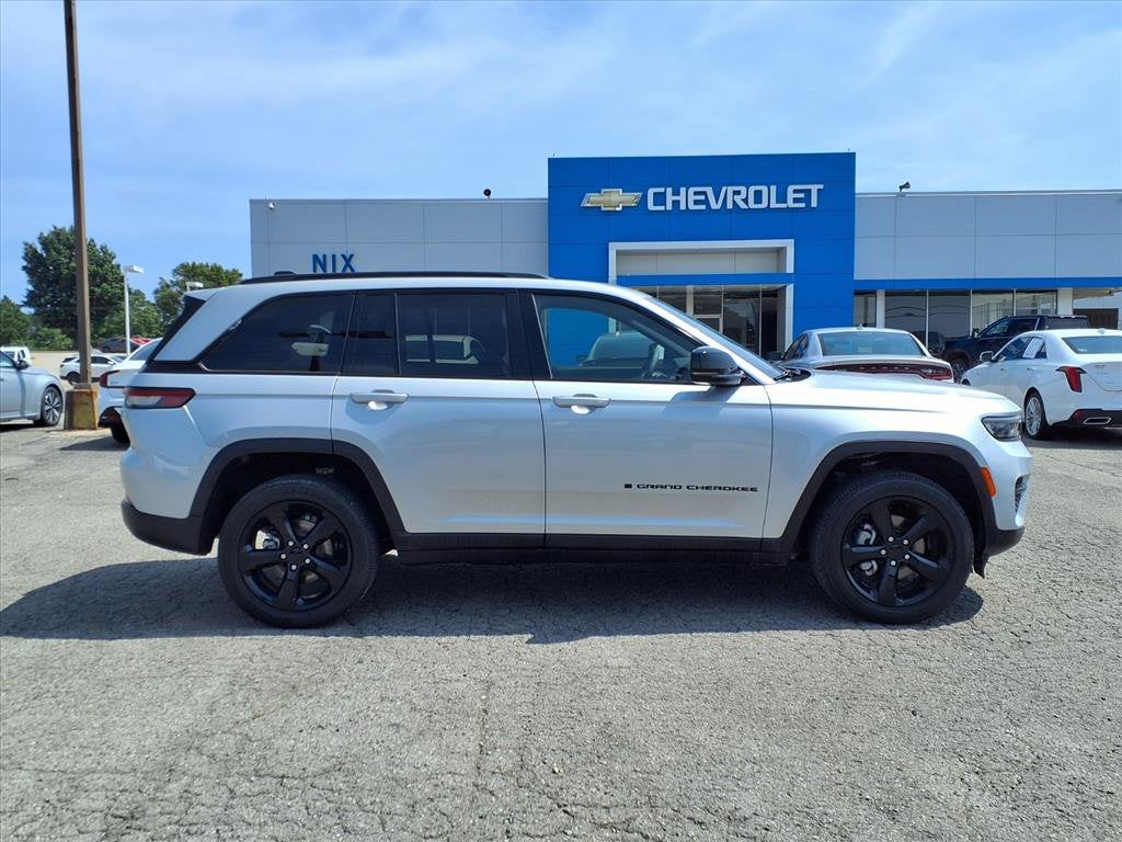 2024 Jeep Grand Cherokee Altitude