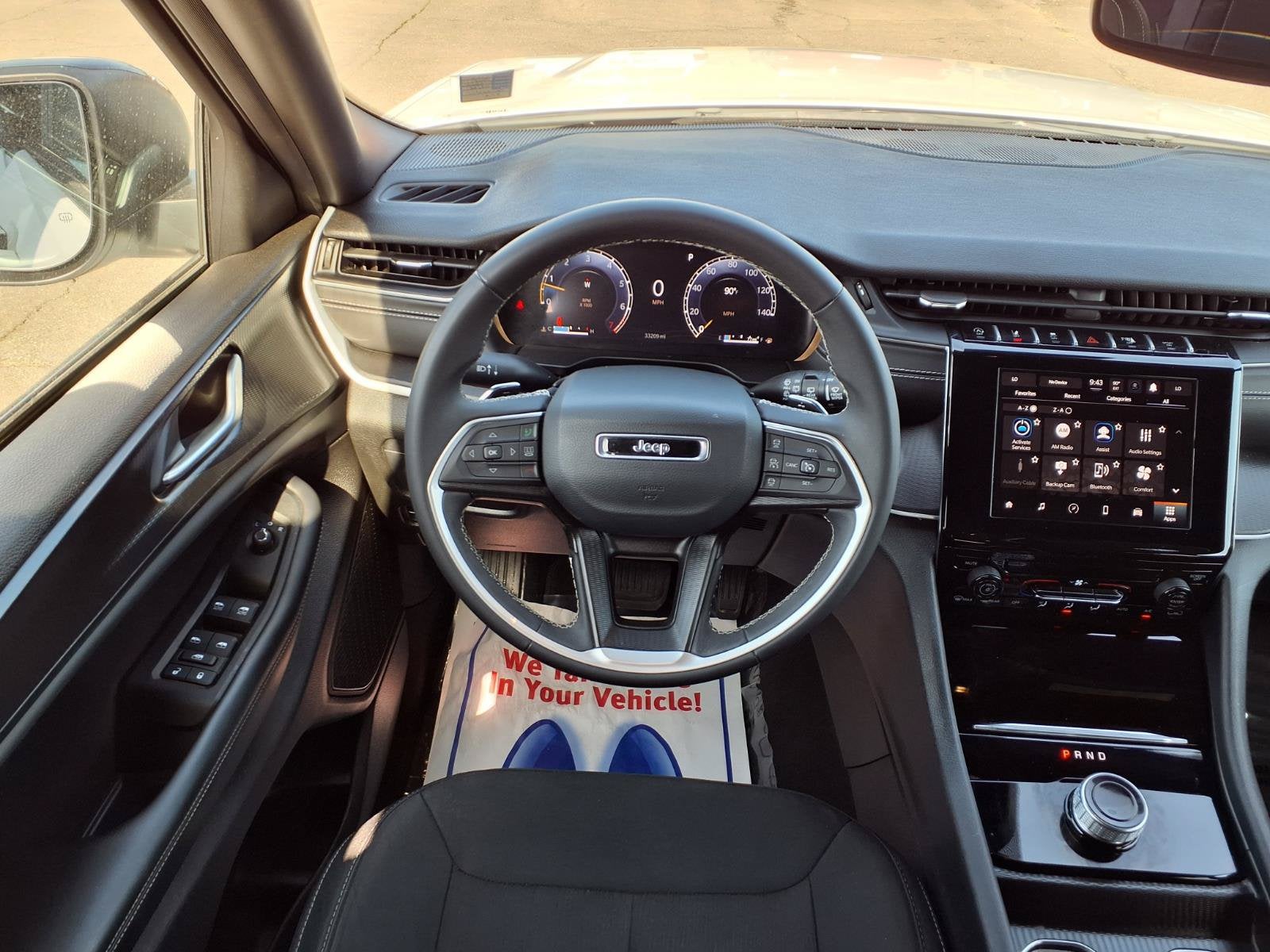 2024 Jeep Grand Cherokee Laredo