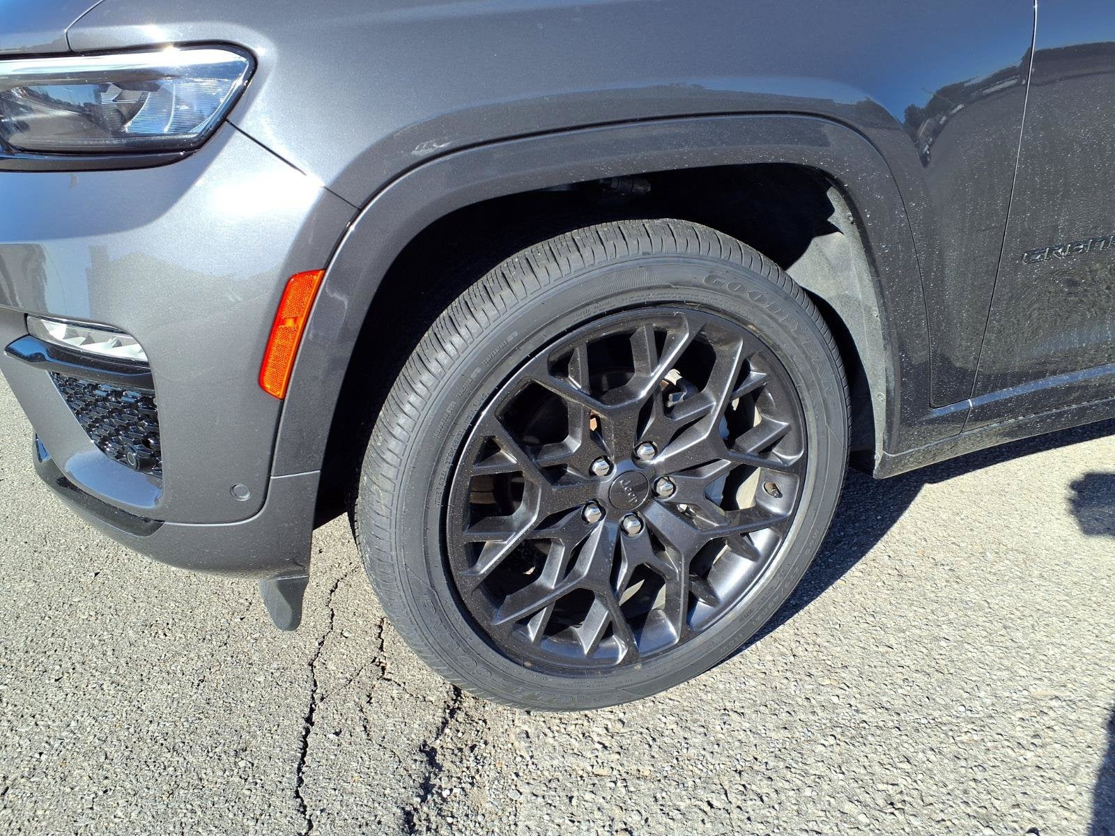 2025 Jeep Grand Cherokee Summit