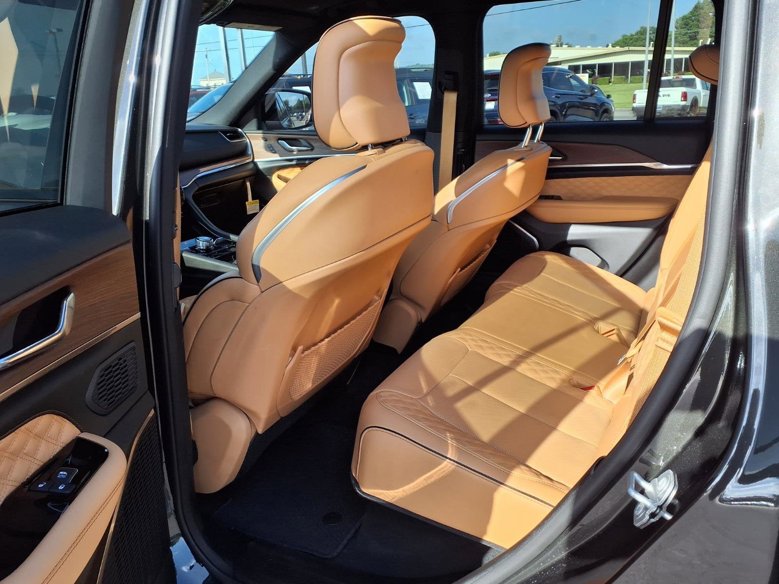 2024 Jeep Grand Cherokee Summit