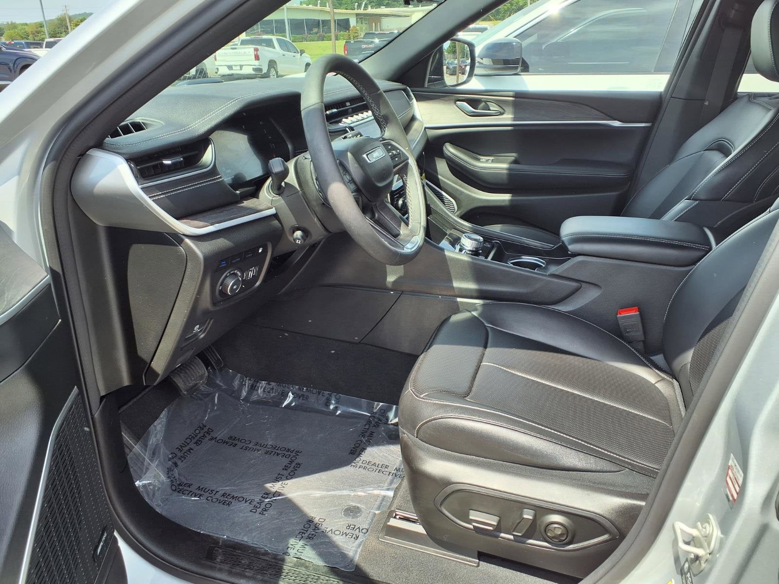 2024 Jeep Grand Cherokee 4xe Anniversary Edition