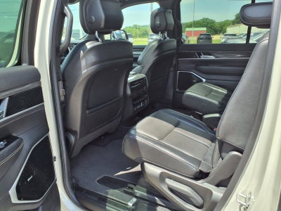 2022 Jeep Wagoneer Series III