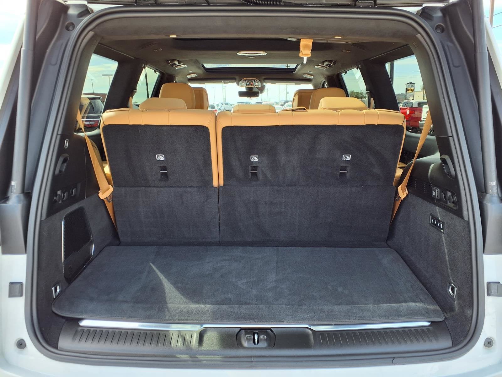 2024 Jeep Grand Wagoneer Series III