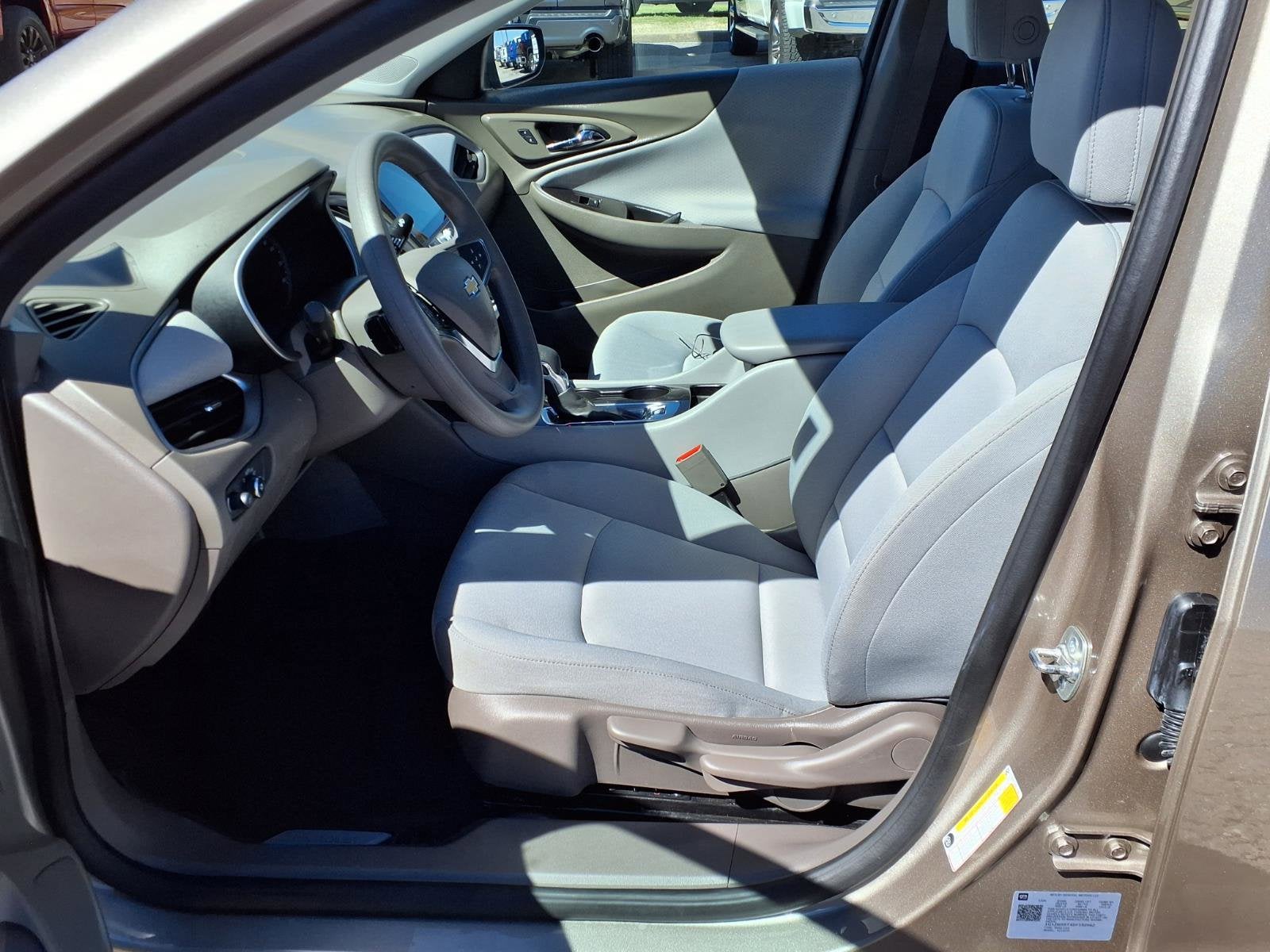 2025 Chevrolet Malibu LS