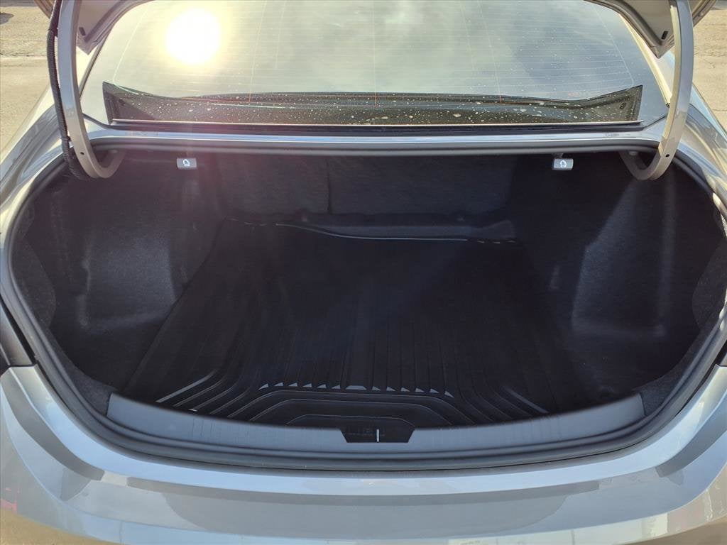 2025 Chevrolet Malibu LS