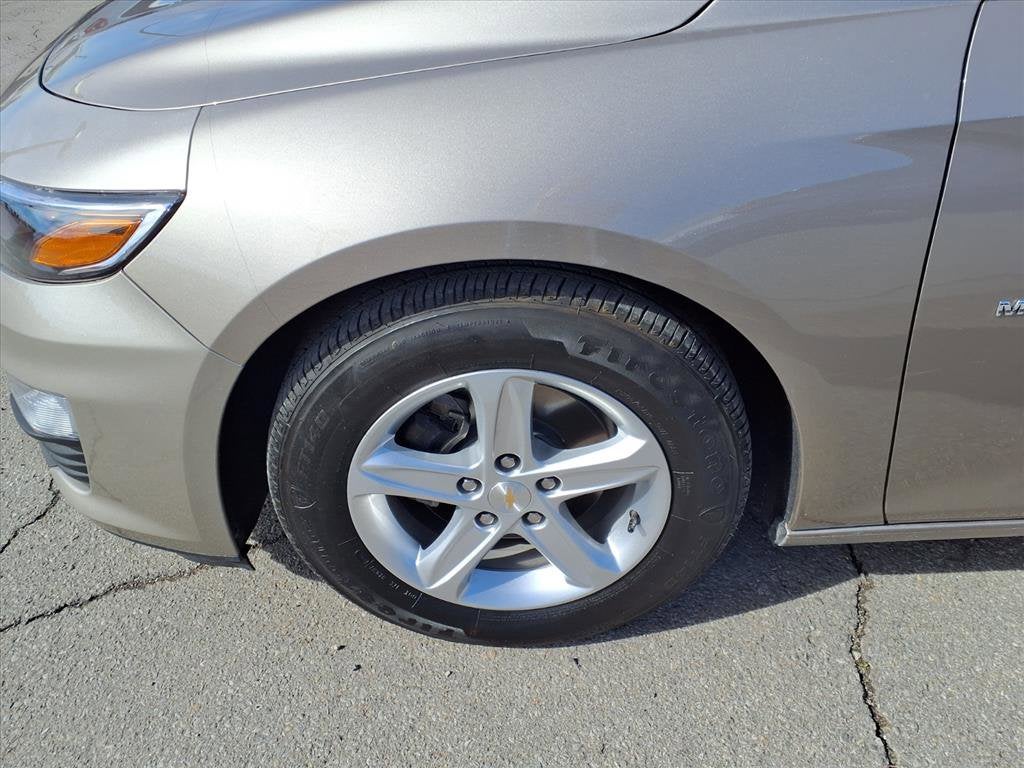 2025 Chevrolet Malibu LS