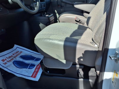 2026 GMC Savana Passenger LT