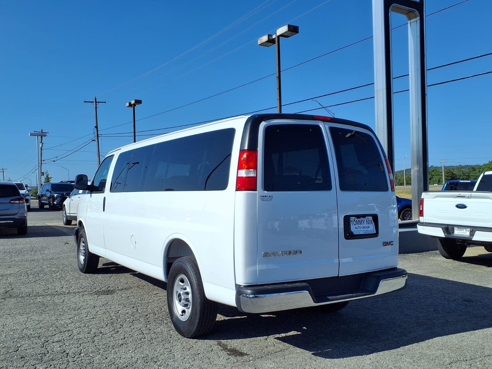 2026 GMC Savana Passenger LT