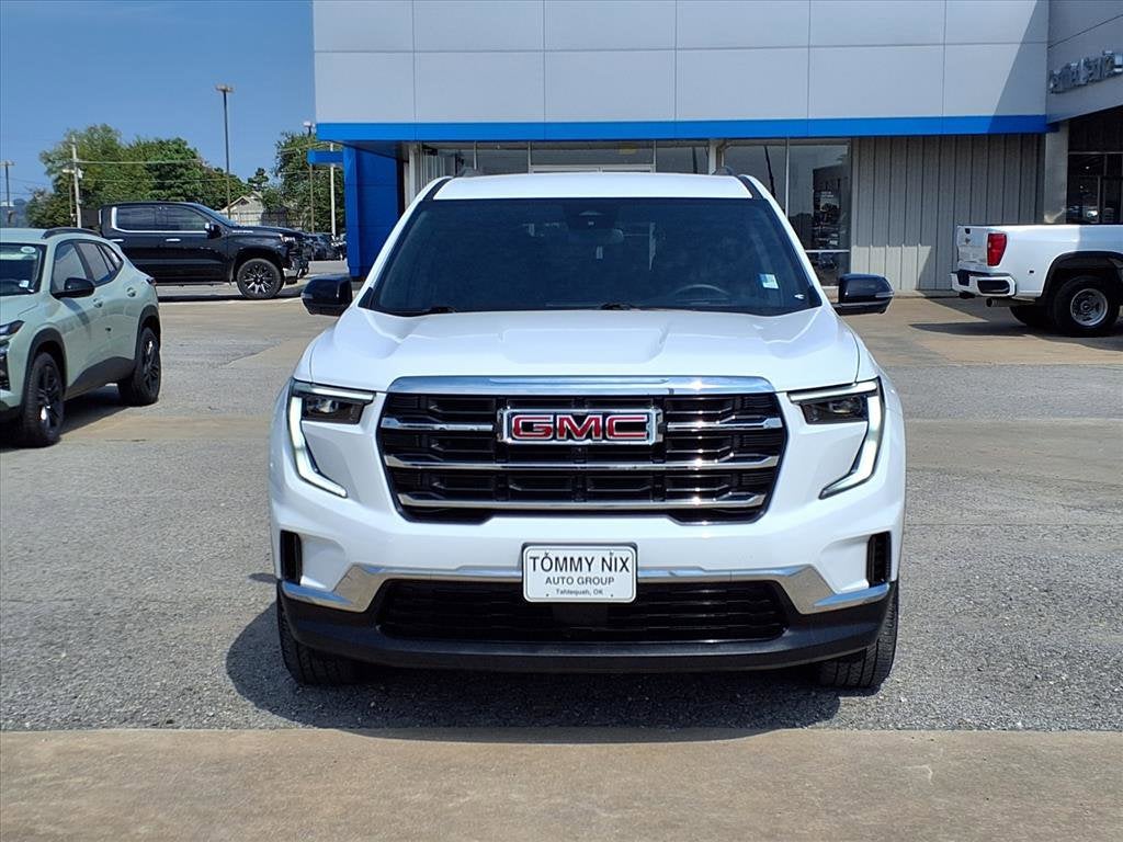 2025 GMC Acadia Elevation