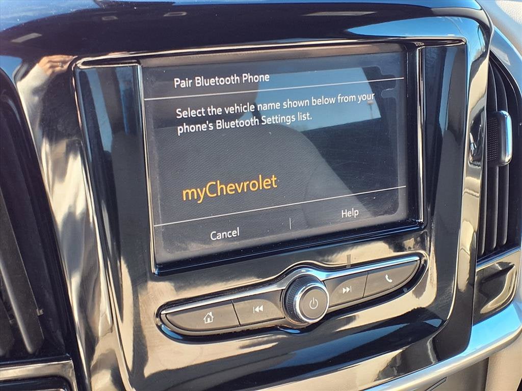 2022 Chevrolet Traverse LS