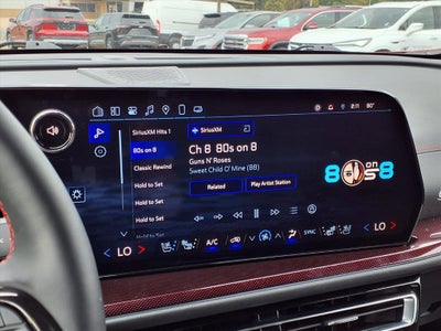 2025 Chevrolet Traverse RS