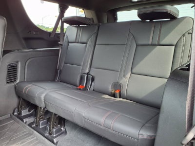 2025 Chevrolet Suburban RST