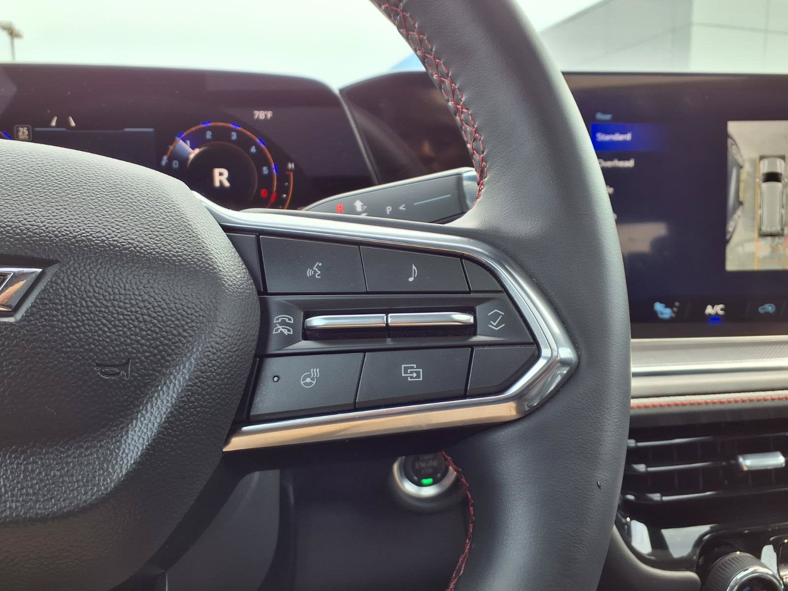 2025 Chevrolet Suburban RST