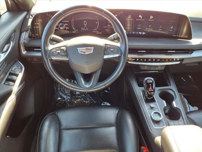 2024 Cadillac XT4 Premium Luxury