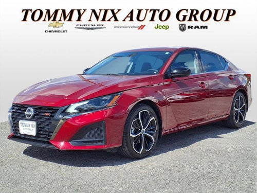 2025 Nissan Altima SR