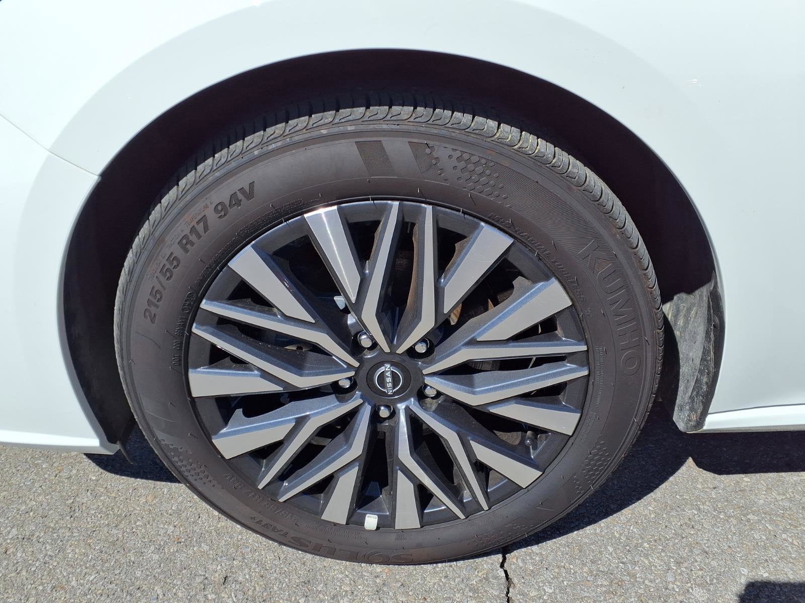 2025 Nissan Altima SV