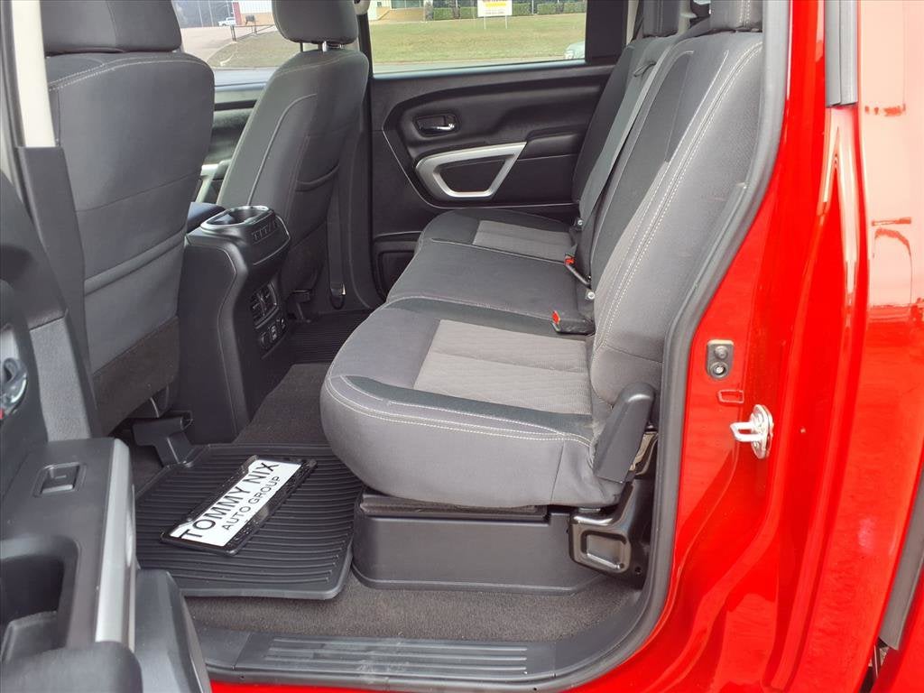 2021 Nissan Titan SV