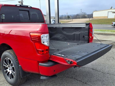 2021 Nissan Titan SV