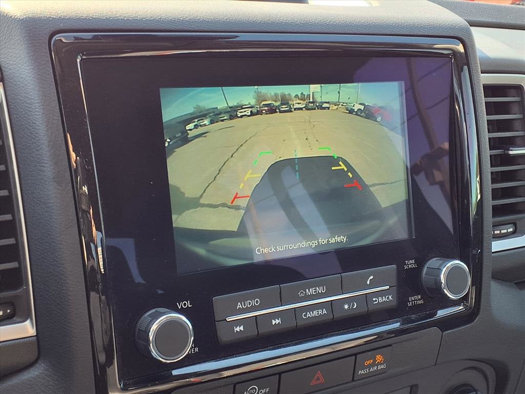 2024 Nissan Frontier SV