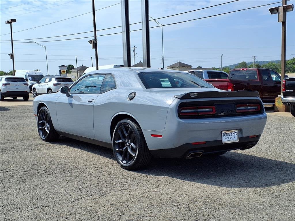 2022 Dodge Challenger SXT
