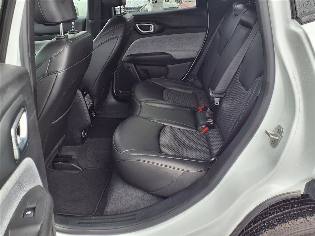 2024 Jeep COMPASS LATITUDE 4WD G7X9