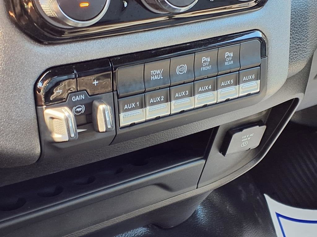 2025 RAM 2500 Tradesman