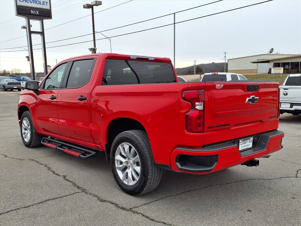 2025 Chevrolet Silverado 1500 Custom