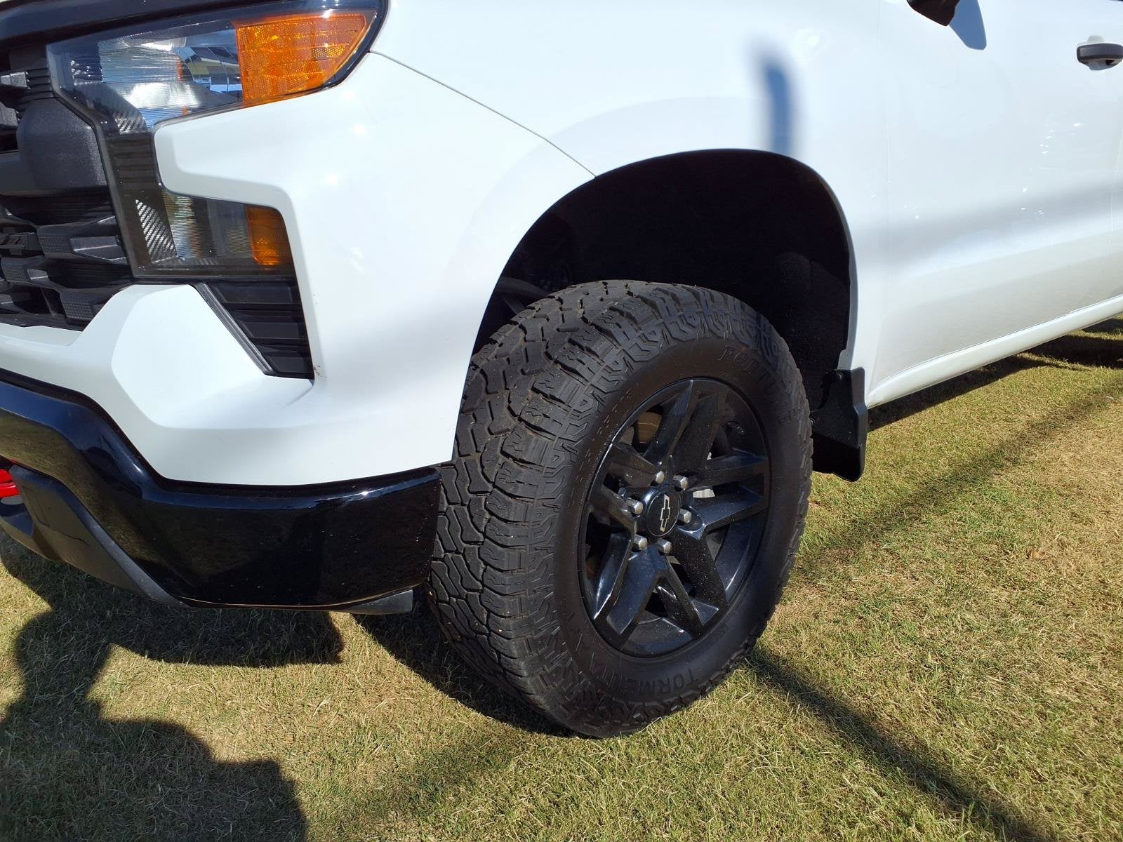 2023 Chevrolet Silverado 1500 Custom Trail Boss