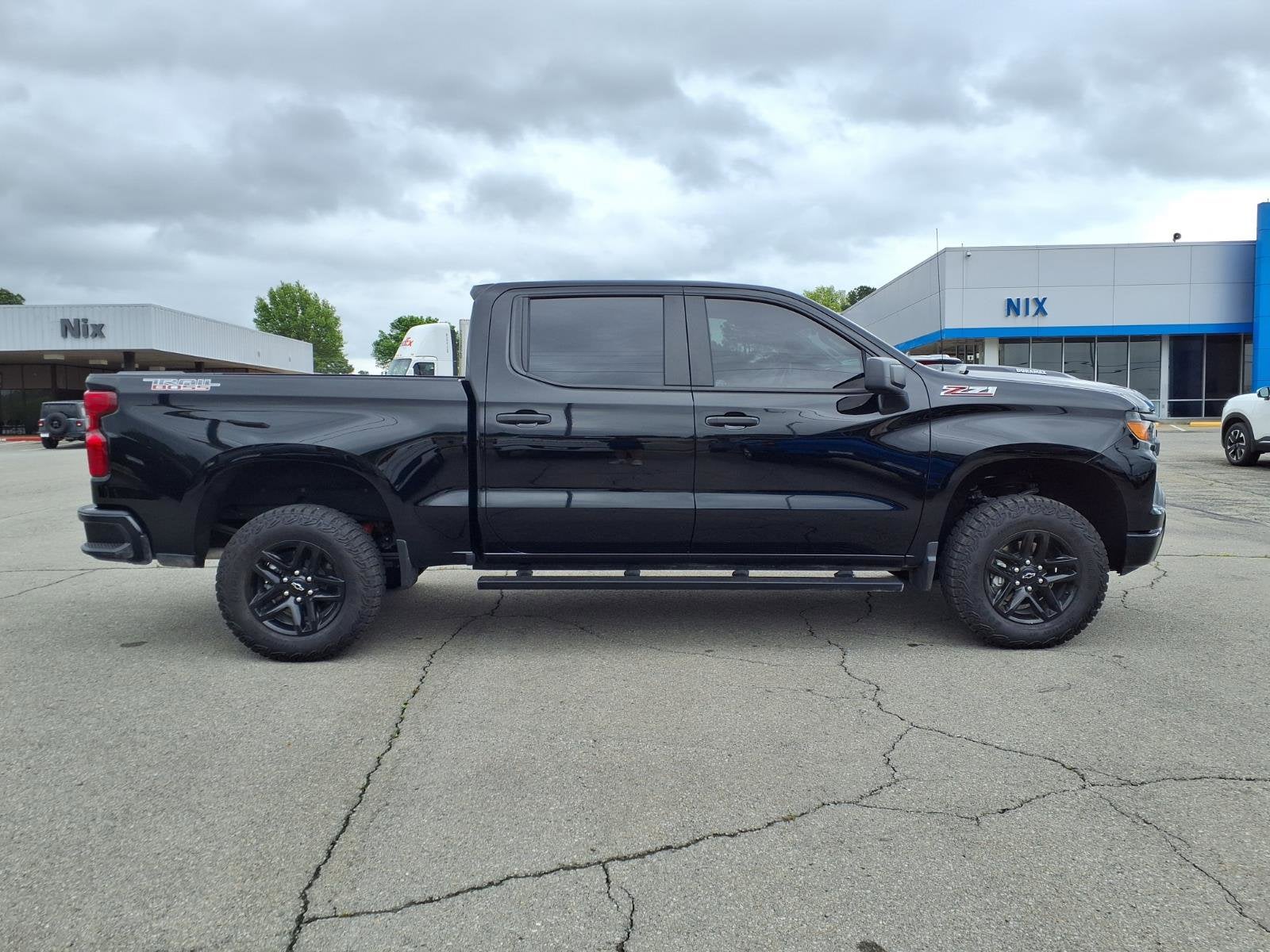 2025 Chevrolet Silverado 1500 Custom Trail Boss