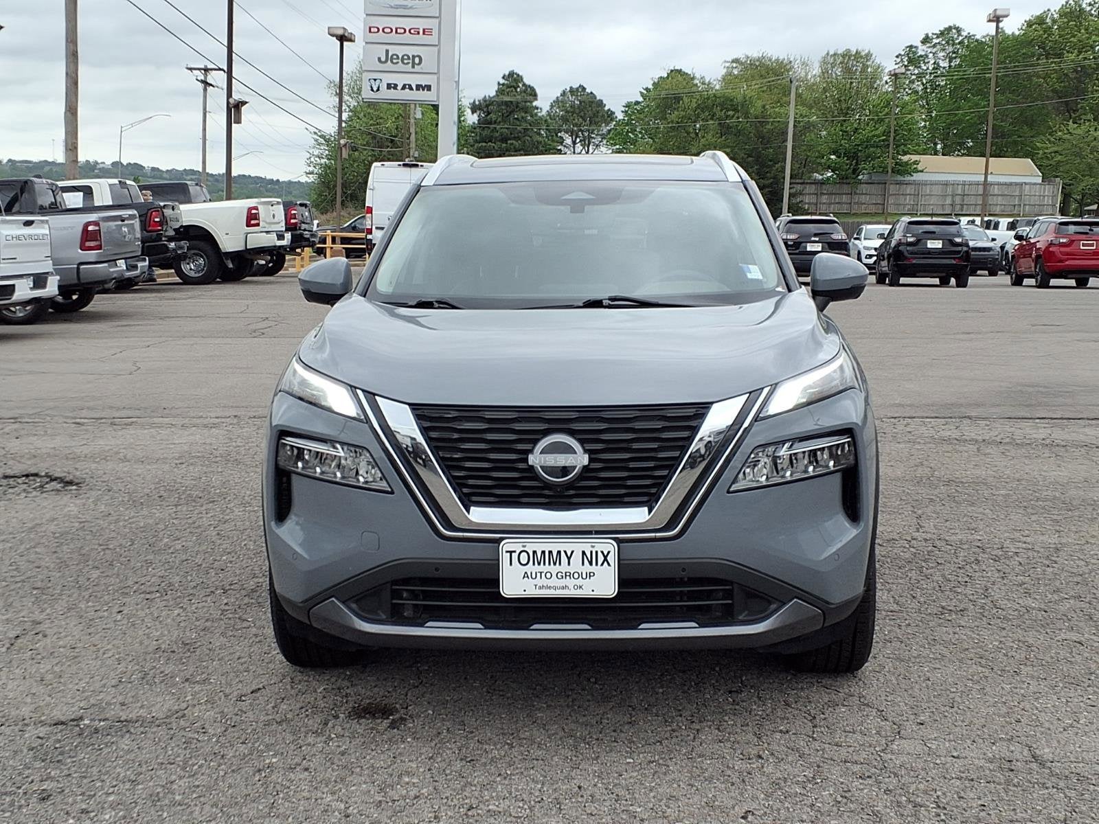 2023 Nissan Rogue SL