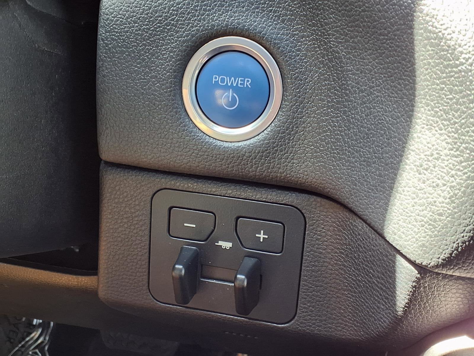 2023 Toyota Tundra 4WD Limited Hybrid