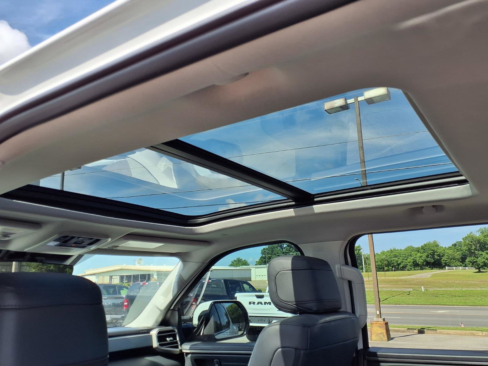 2023 Toyota Tundra 4WD Limited Hybrid