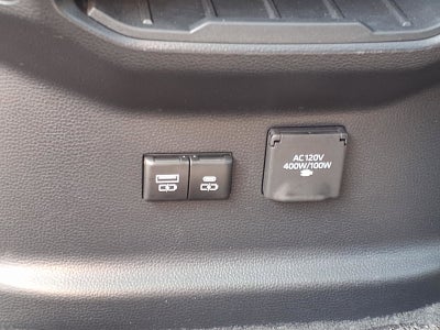 2023 Toyota Tundra 4WD Limited Hybrid