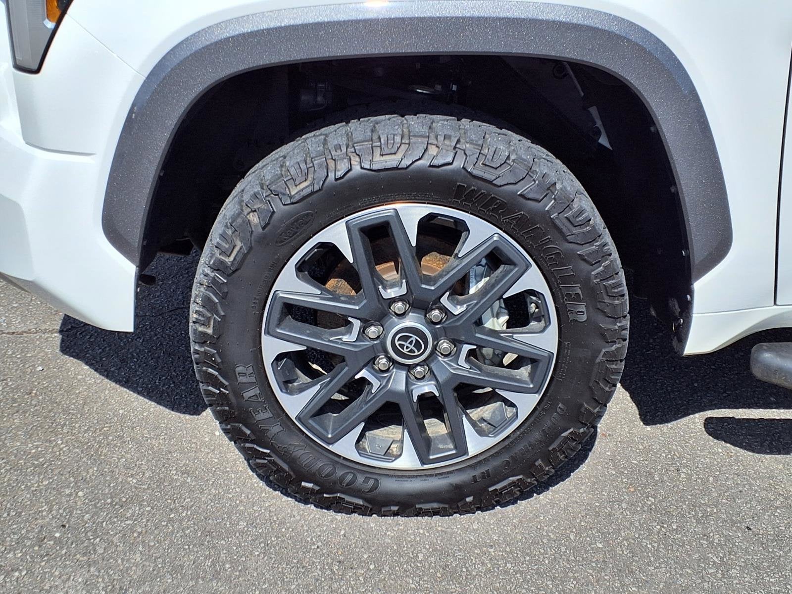 2023 Toyota Tundra 4WD Limited Hybrid