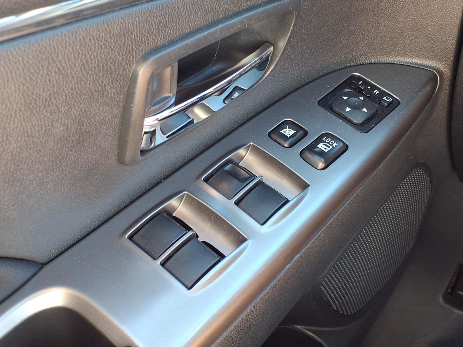 2025 Mitsubishi Outlander Sport S