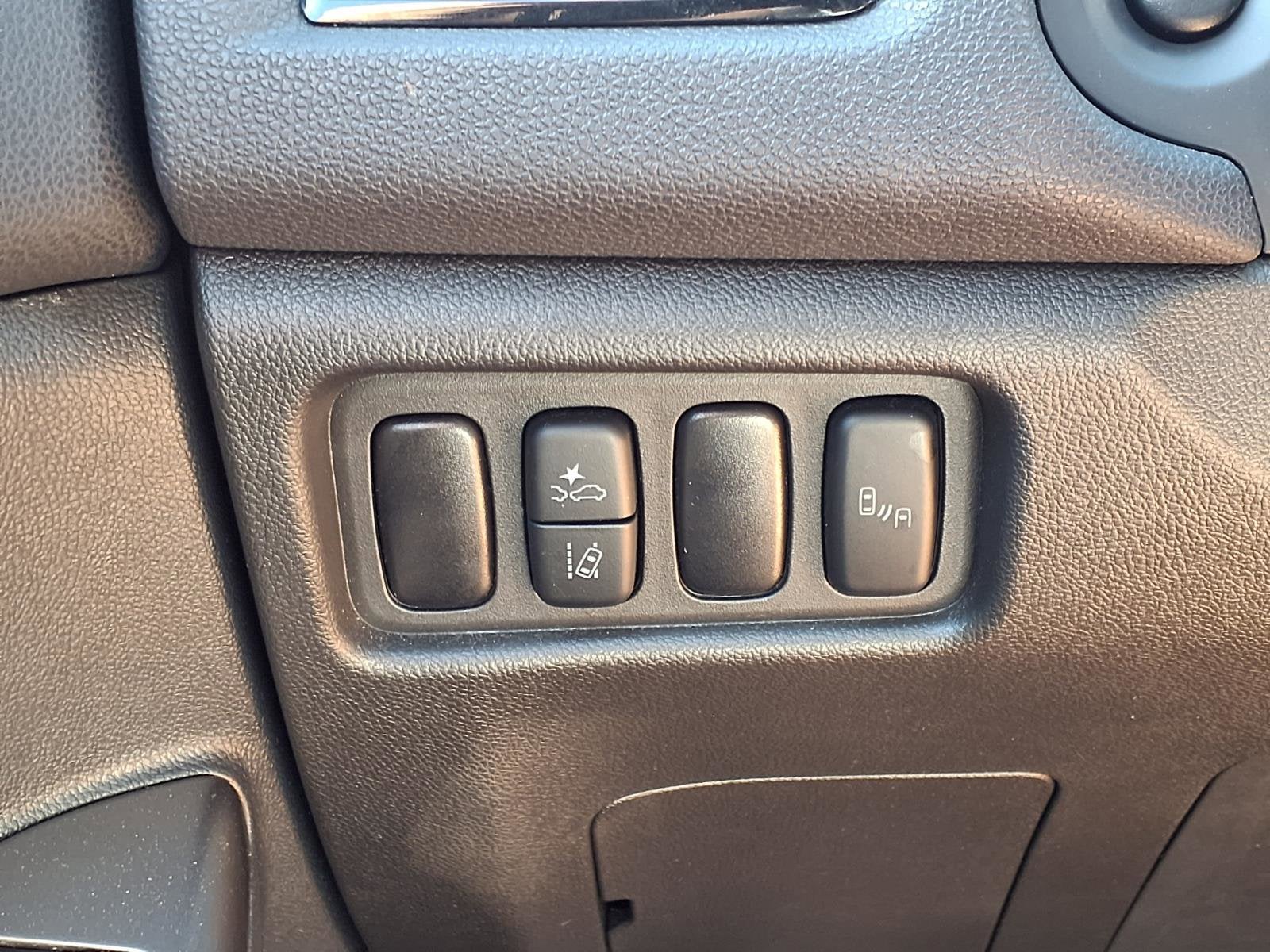2025 Mitsubishi Outlander Sport S