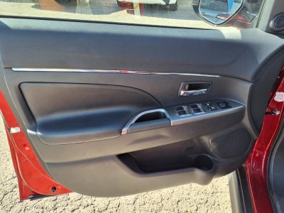 2025 Mitsubishi Outlander Sport S