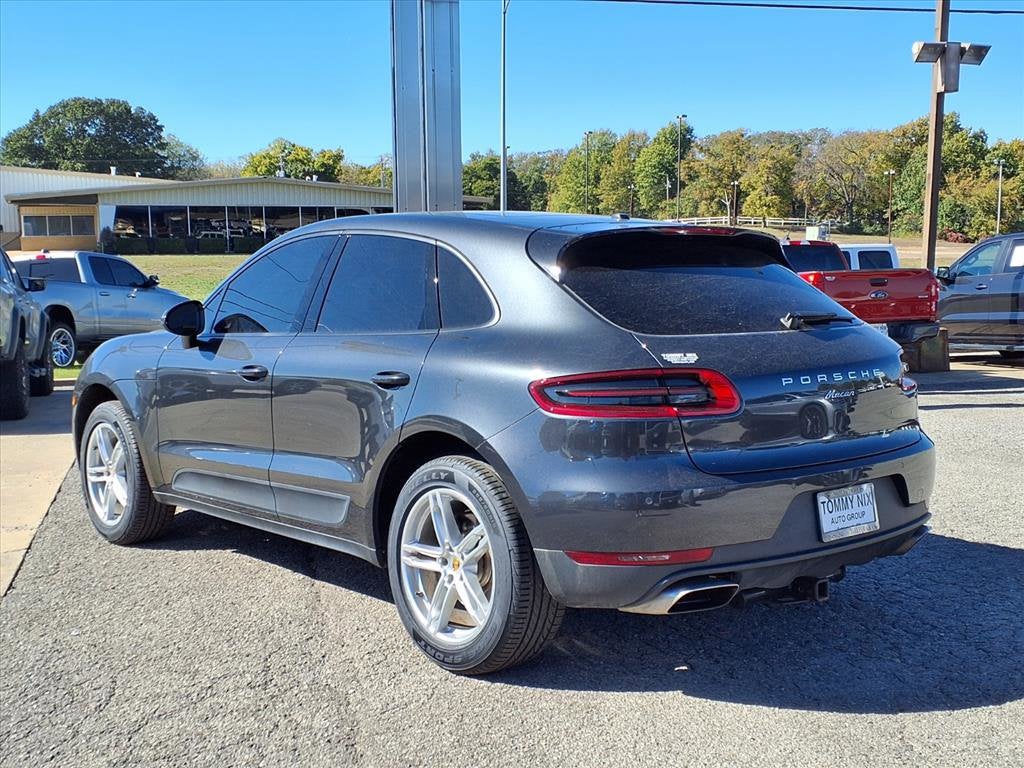 2017 Porsche Macan Base